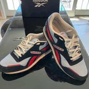 Mens Reebok Size 11